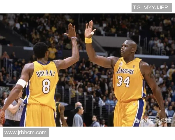 08年科比与加内特的巅峰对决：传奇球星的荣耀与竞争之路