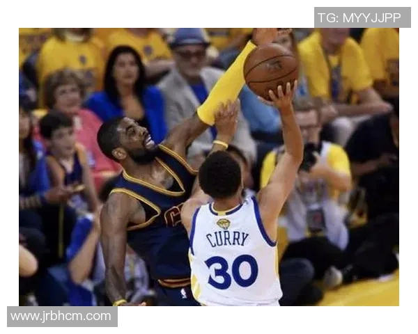 2015年NBA总决赛回顾：老鹰与勇士的巅峰对决与精彩瞬间解析